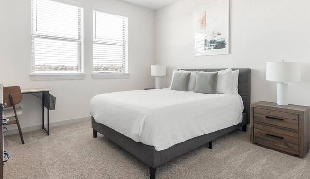 Landing | Incredible 1BD, Pool, Clubhouse