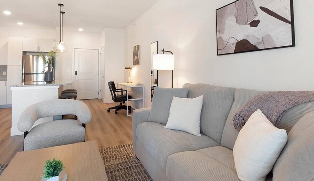Landing | Incredible 2BD, Gym, Clubhouse
