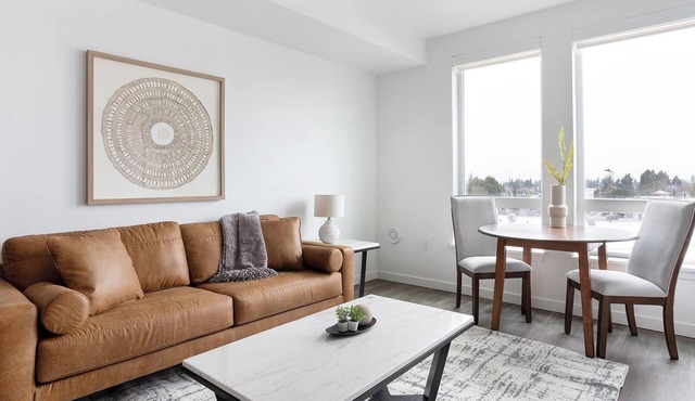 Landing | Spectacular 1BD, Gym