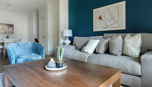 Landing | Spectacular 2BD in Bee Cave