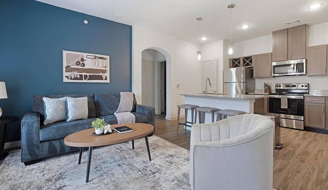 Landing | Stunning 1BD, Game Room, Gym