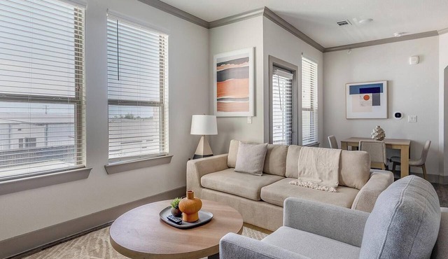 Landing | Stylish 1BD, Gym, Courtyard