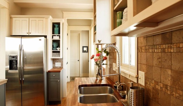 Large, beautiful home on the park in South Main