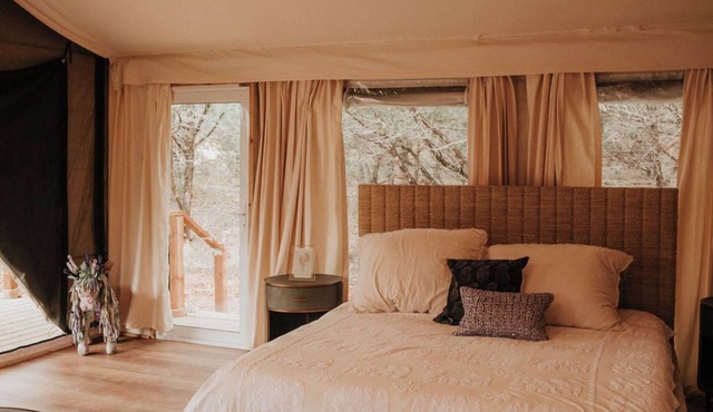 Lavender - Luxury Glamping Tent