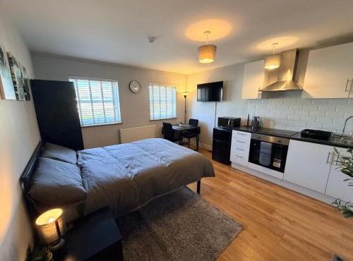 Leatherhead Studios by WorkStay in Leatherhead