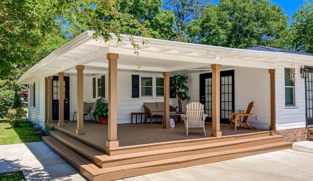 Little River Waterway Cottage Retreat