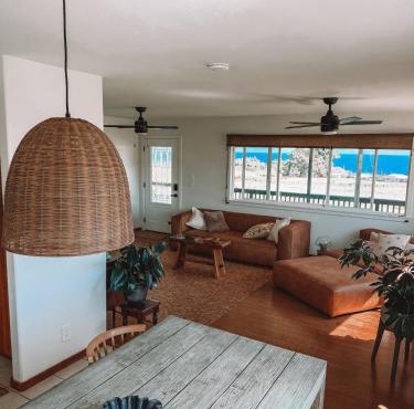 Luxury Farm Stay with Hot Tub, Cold Plunge and Cuddle Cows