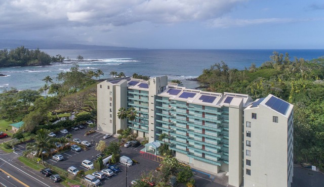 Maluhia Kahakai unit 111- Swim and Snorkel with Turtles