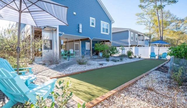 Mermaid Cove: Early Bird Special!