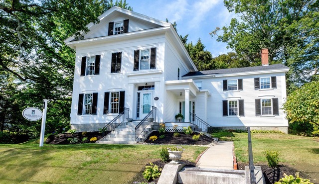 Middle Street Inn