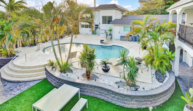 Modern 1BR Beach Stay | Heated Pool + Parking