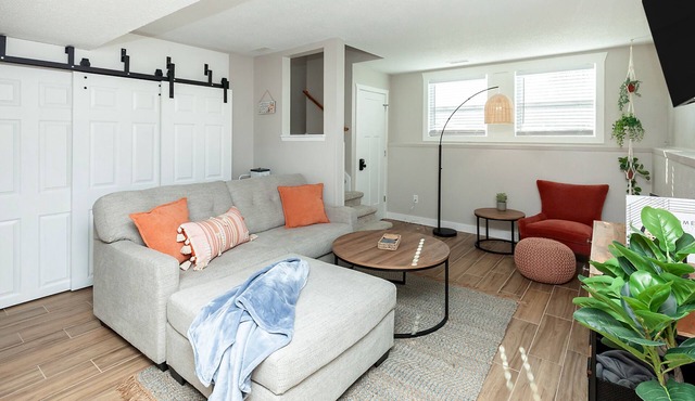 Modern Boho Townhome w/Hidden Reading Nook Near Downtown Des Moines!