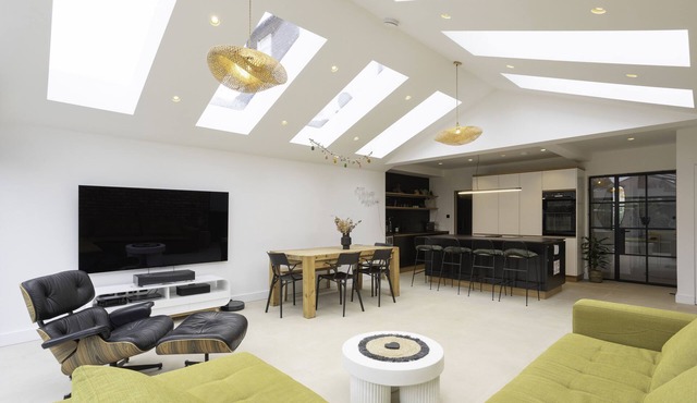 Modern Open Plan Living Family Home in Southwest London in Hampton Hill