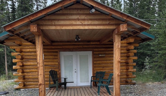 Modern Studio Cabin Near Downtown Tok