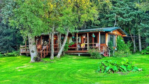 Moose twin cabin