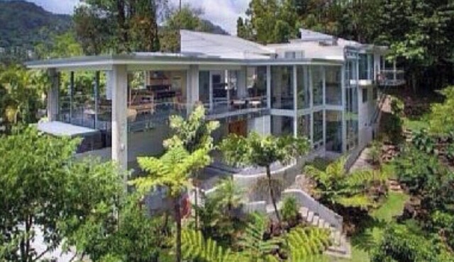 Most Contemporary Estate in the heart of Honolulu Luxury Living