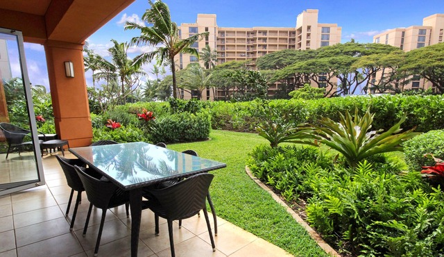 New Listing 20% off! HUGE 2br/2ba quiet private yard 1 minute to pool~Honua Kai