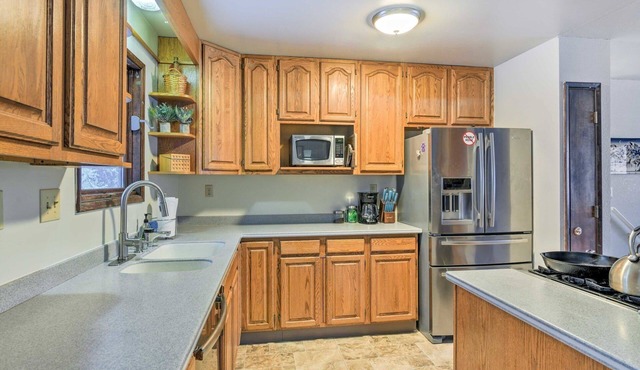 NEW LISTING! Pet Friendly West Anchorage Home Near Airport! by RedAwning