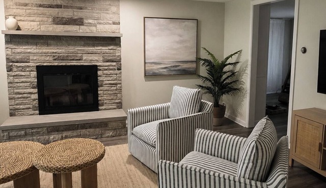 NEW! Summer Escape - Sleeps 8! Avondale Preserve!