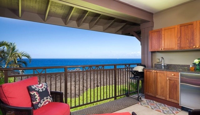 Ocean Front! Includes Waikoloa Golf Membership Benefits. Halii Kai 13A