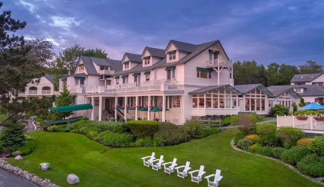 Oceanview Lodge | 2 Queens + Private Porch