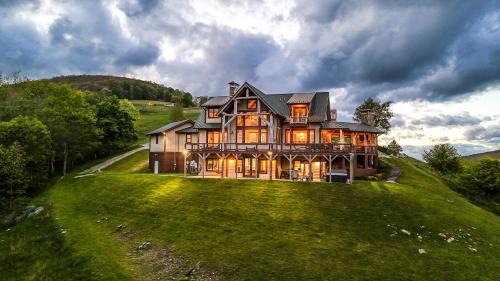 Over The Top Lodge at Chappell Farms