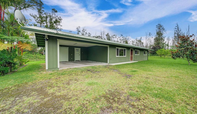 Pahoa Home w/Fenced-In Yard: Near Hilo & Parks