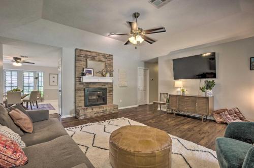 Pet-Friendly Bryan Home < 5 Mi to Texas A & M!
