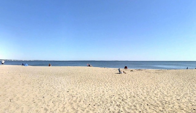 Pet Friendly | Pool | 7 NIGHT STAY DISCOUNT | Bayley Vacation Rentals