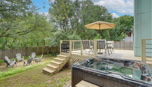 Pet-Friendly Yard w/Hot Tub! Peaceful Austin Home