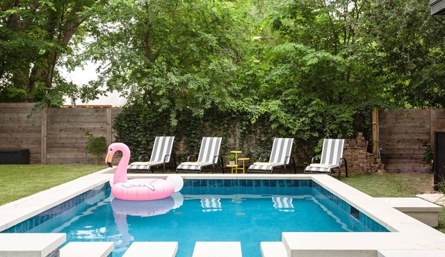 Pool and Hot Tub Retreat Near Rainey