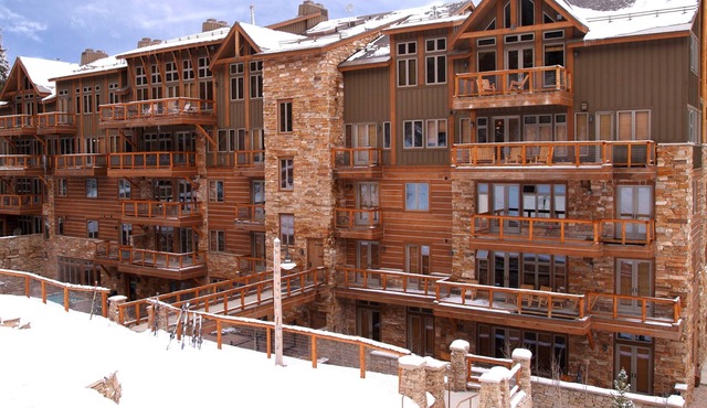 Premier Mountain Condo + Ski-in/Ski-out Access!