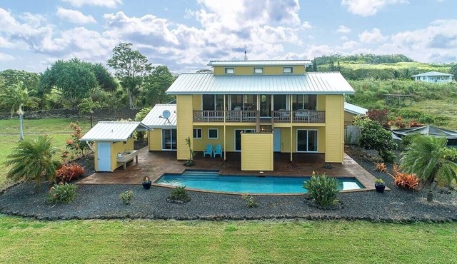 Private home with saltwater pool & ocean views