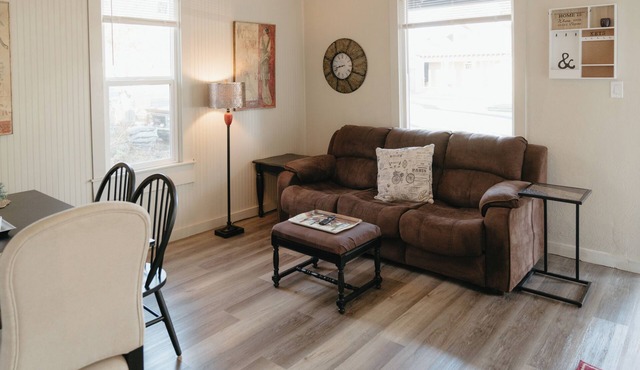 Quiet & Updated Spokane Home - 2 bed/2 bath