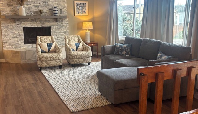 Relaxing-Retreat, Anchorage Getaway, Cozy & Newly Remodeled