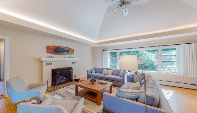 Renovated Juniper Point gem with wraparound deck & Westerly water views