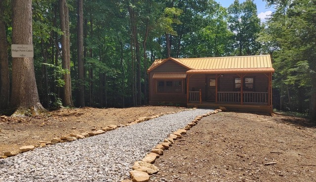 Ridge Point Cabin- in the Heart of Hocking Hills
