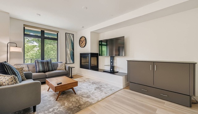 Riverfront Condo Near Keystone & Breck | Fireplace, Heated Floors |Mountain Views |Covered Parking