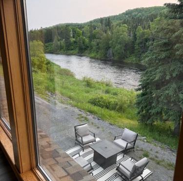 Riverside Retreat