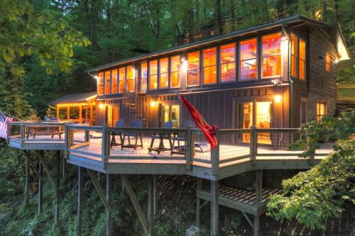 Riversong on the Toccoa