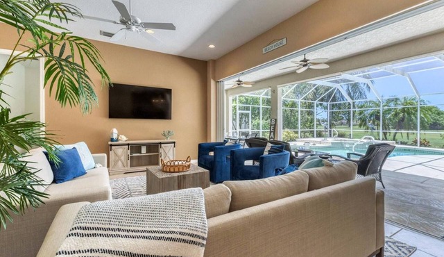 Rotonda West 3 Bedroom Private Pool/Spa Vacation Home. Only 10 miles to Gulf Beaches