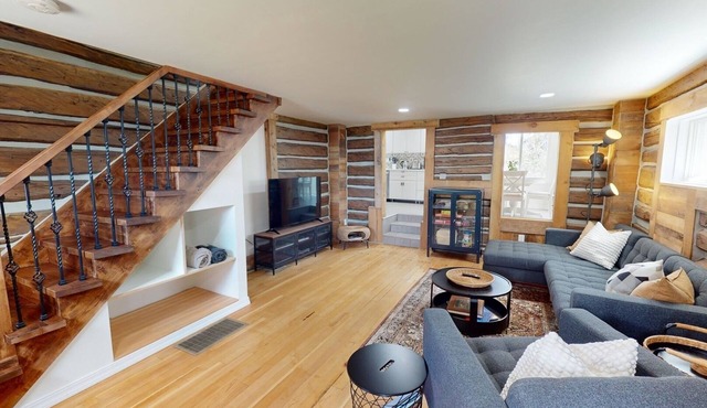 Rustic & Refined - Gunnison