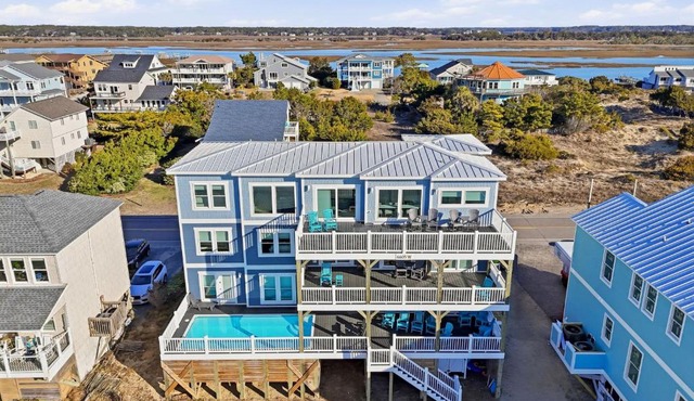 Seaside Delight by Oak Island Accommodations