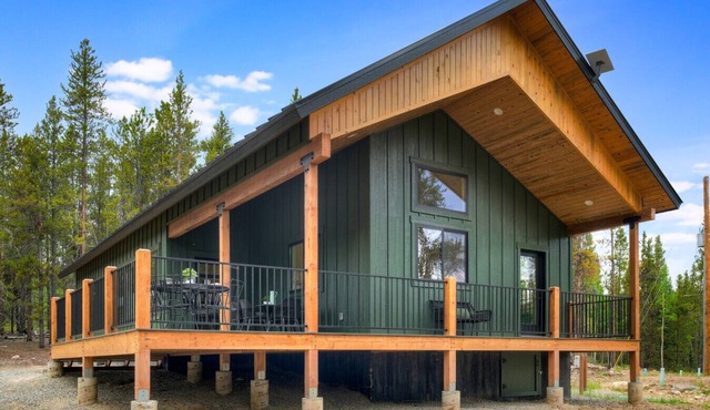Secluded Cabin | Fire Pit + Trailhead | Sleeps 6