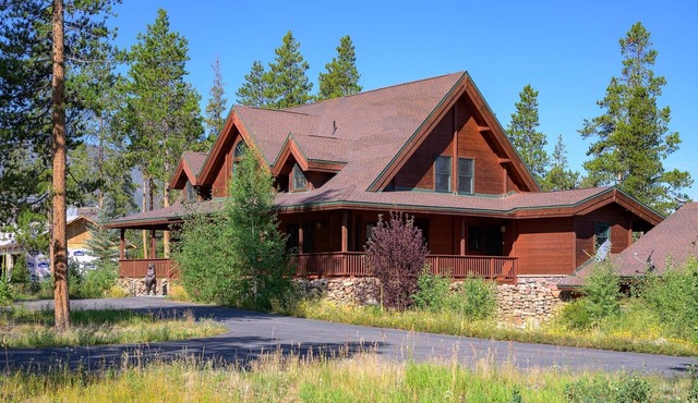 Secluded Private Mountain Meadows | Hot Tub | Colorado Lodge