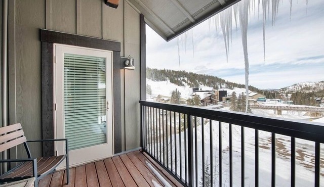 Select Unit 3606 - Fraser Crossing/founders Pointe 2 Bedroom Condo