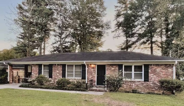 Serendipity! Charming 3 Bed, 2 Bath Marietta House with Easy Access to Atlanta!