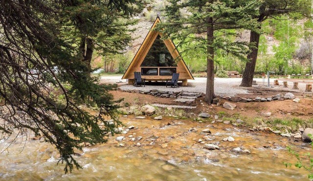 Serene Creekside A-Frame - LostFork Basecamp