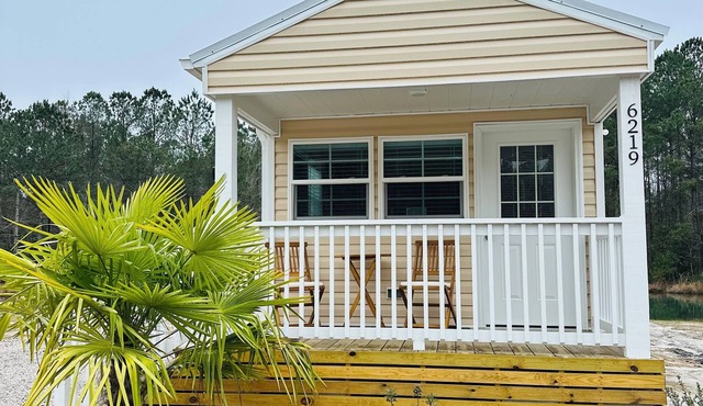 Small and beautiful house 13 minutes from the beach, with everything you need.