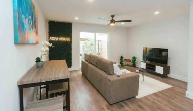 SOLA HOUSE